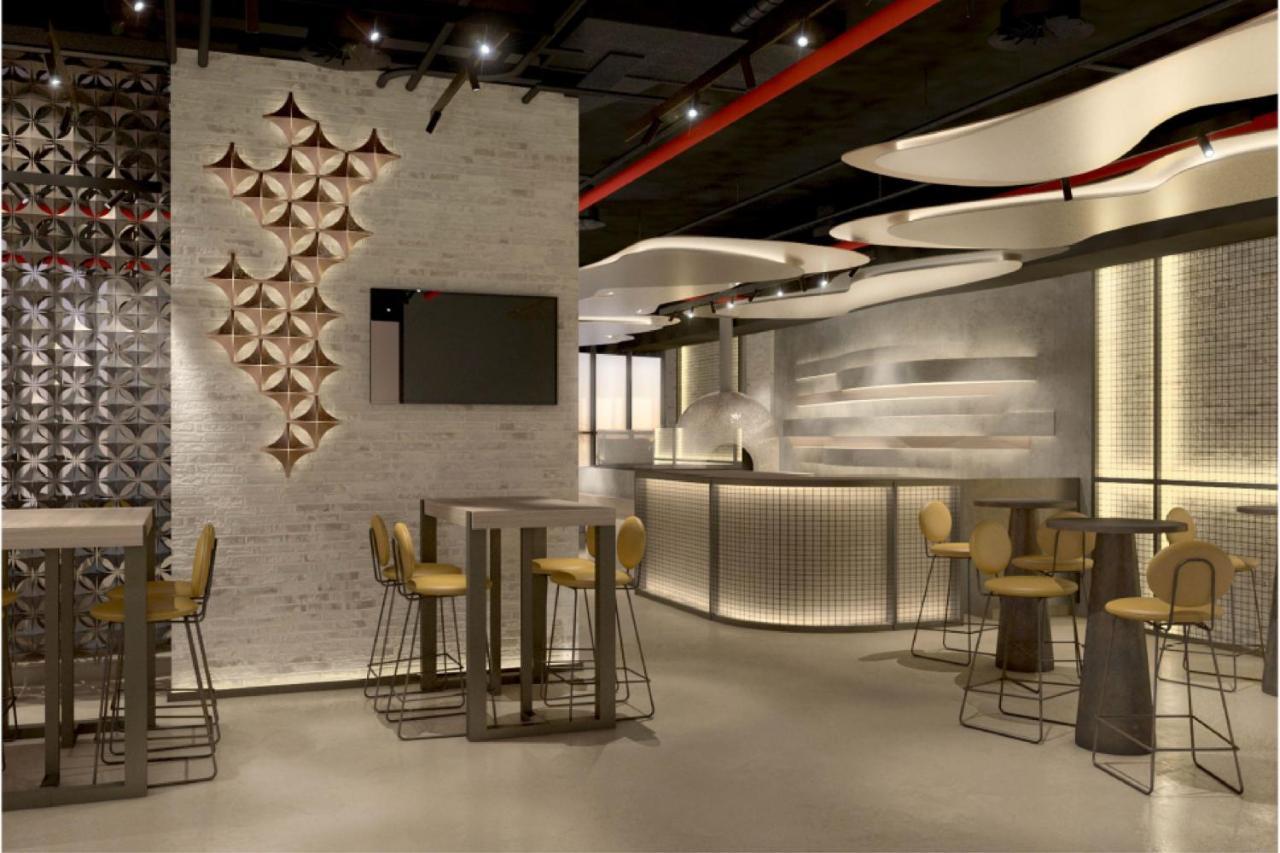 فندق Element By Westin West Bay الدوحة المظهر الخارجي الصورة The interior of the lounge